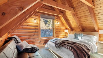 5 bedrooms, free WiFi, bed sheets