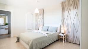 2 bedrooms, WiFi (free)