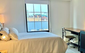 1 Schlafzimmer, Schreibtisch, Bügeleisen/Bügelbrett, kostenloses WLAN