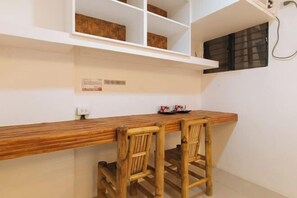 Room - RedDoorz @ DBuilders Rooms Ph1 Taguig (Taguig)