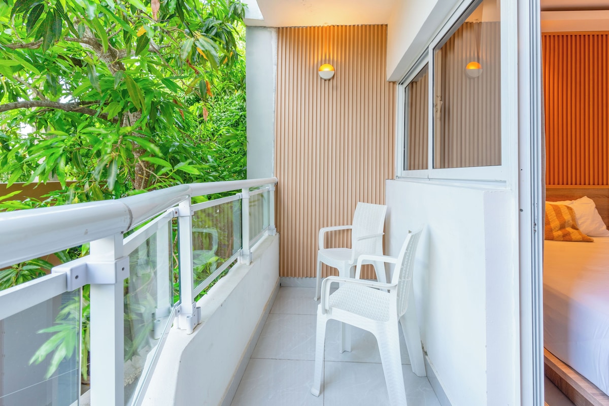 CUADRUPLE TERRAZA | Select Comfort beds, minibar, in-room safe, WiFi (free)