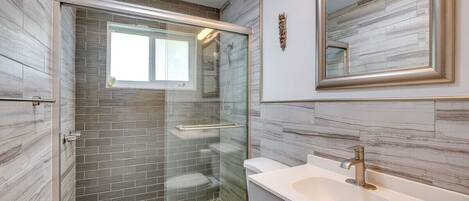 Håndklær, såpe og toalettpapir