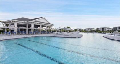 Cozy 3-bedroom condo with AC, WiFi in fantastic Ave Maria