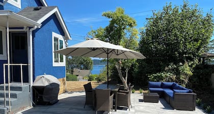 Blue Anchor Starboard Suite