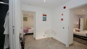 2 chambres, bureau, lit parapluie, Wi-Fi gratuit