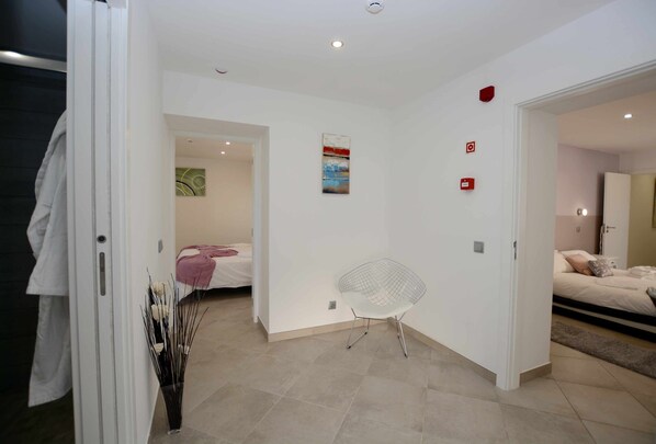 2 bedrooms, desk, travel crib, free WiFi