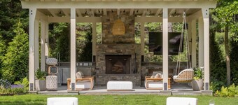 Luxurious 8 Bedroom Retreat With Pool East Hampton