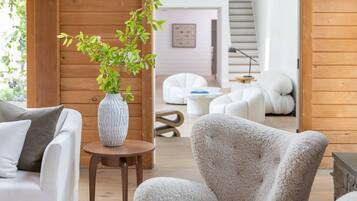 Apartment | 8 bedrooms