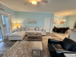 Smart-TV og stereoanlegg