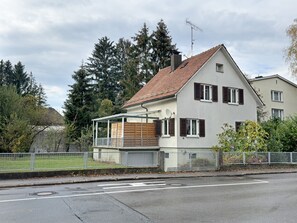 Exterior - Holiday Home 'Casa Orazio Haus In Bregenz' with Private Terrace, Private Garden and Wi-Fi (Bregenz)