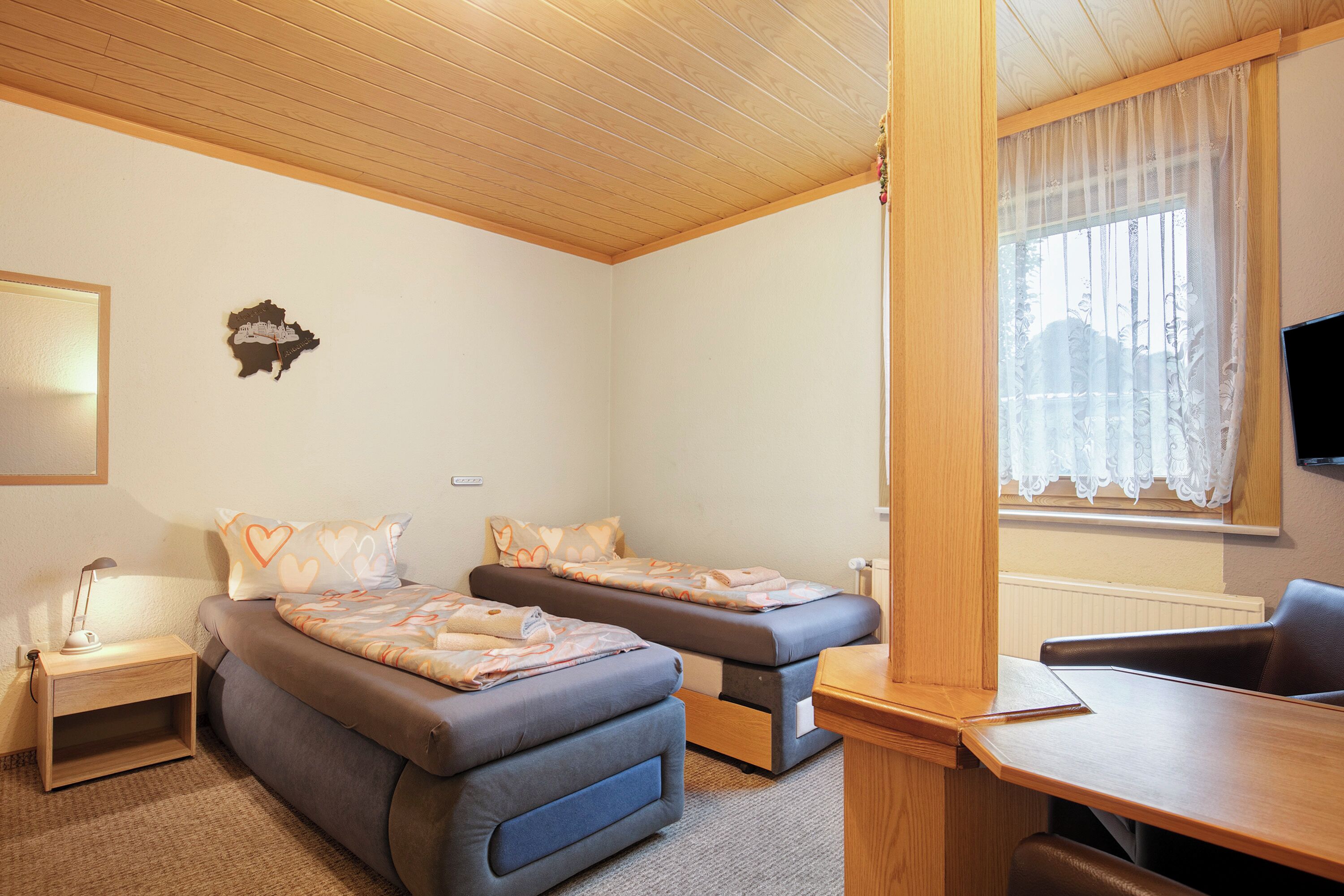 1 camera, Wi-Fi gratuito, lenzuola