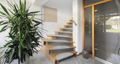 Ferienwohnung 'Rinderle' mit Blick auf das Tal