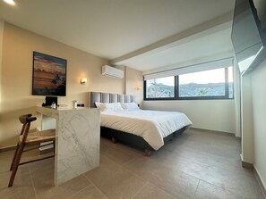 Elite Studio | Pillowtop beds, in-room safe, blackout drapes, iron/ironing board