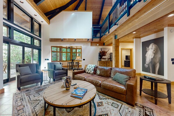 TV, fireplace, DVD player