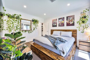 1 bedroom, free WiFi, bed sheets