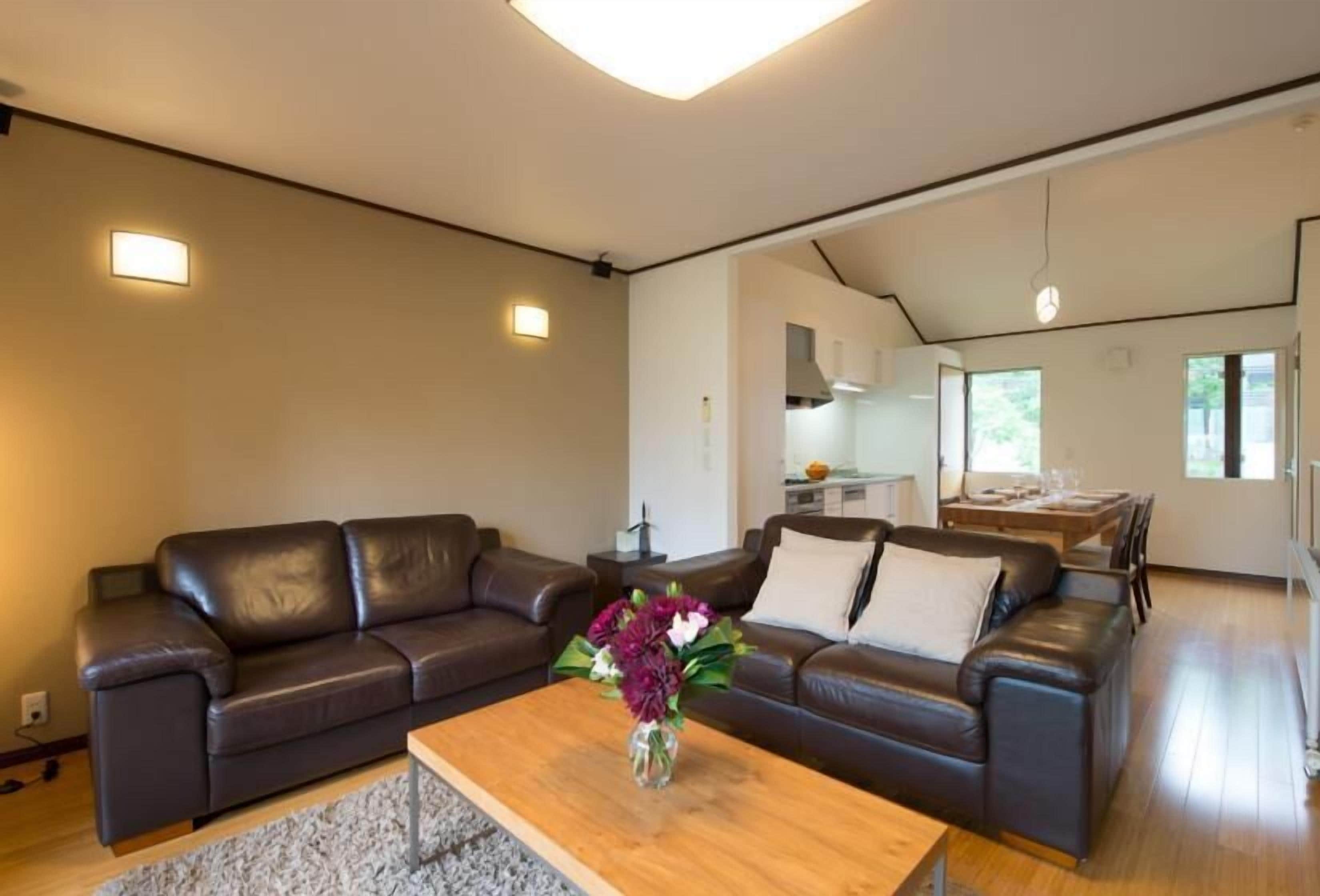 Comfort House, Non Smoking, Kitchen | Living area | Flat-screen TV