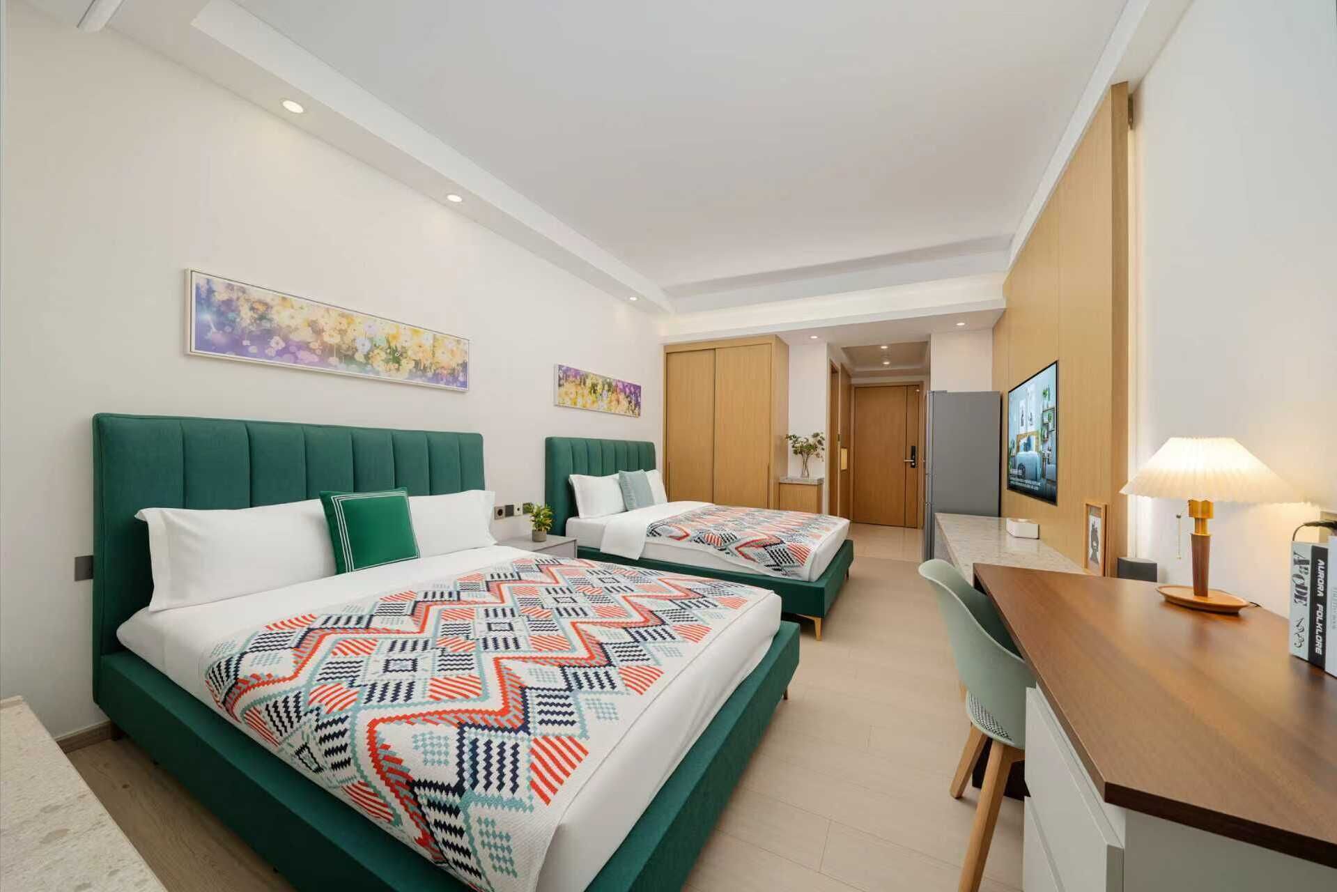 Comfort Twin kamer | Verduisterende gordijnen, een strijkplank/strijkijzer, gratis wifi