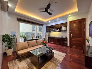 Luxury Apartment, City View | Living area | TV - NINE HOUSING 535 Kim Ma (Hanoi)