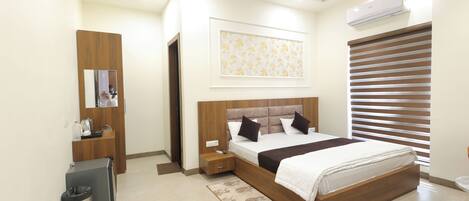 Chambres insonorisées, fer et planche à repasser, Wi-Fi gratuit