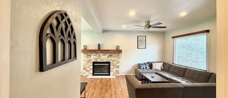 スマートテレビ、卓球台