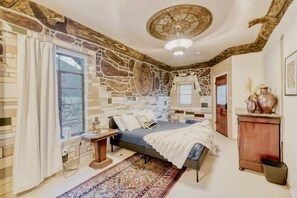 3 bedrooms, iron/ironing board, travel cot, WiFi