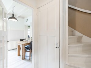 Interior - Detached charming house with a thatched roof (Bergen)