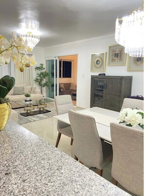 Dining - Spacious and cozy apartment with swimming pool. (Santo Domingo Este)