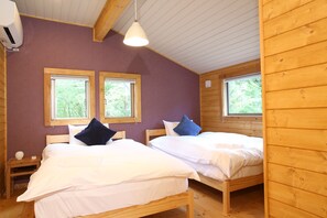 Chalet, 3 Bedrooms, Non Smoking | 3 bedrooms, desk, laptop workspace, free WiFi - Rose of Sharon (Hakuba)