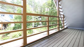Chalet, 3 Bedrooms, Non Smoking | Teres/patio