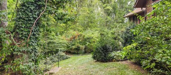 Retro Ohio Home on 1-Acre Property