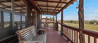 Enchanted Rockview Cabin 2 | King bed