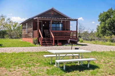 Enchanted Rockview Cabin 5 | 2 Queen beds