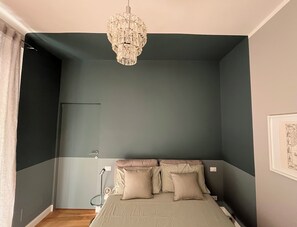 1 chambre, bureau, accès au Wi-Fi (inclus), literie fournie