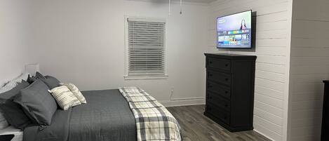 2 Schlafzimmer, Bügeleisen/Bügelbrett, WLAN