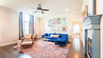 TV, fireplace, offices