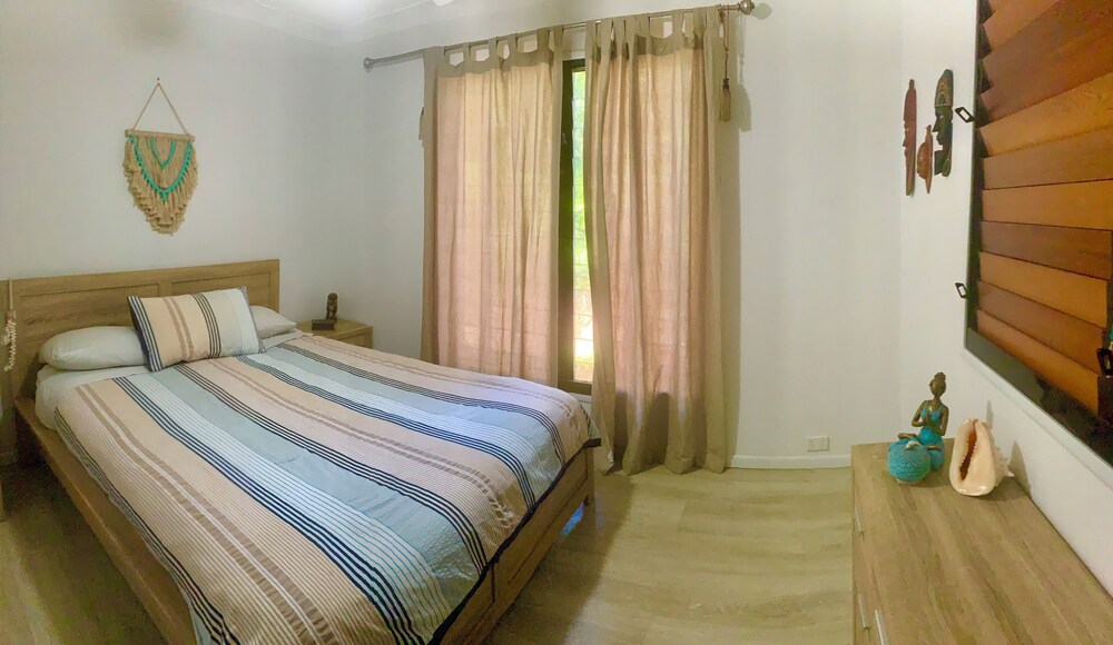 Waterfront Stunning Waterfront Beach House Kooringal Vrbo