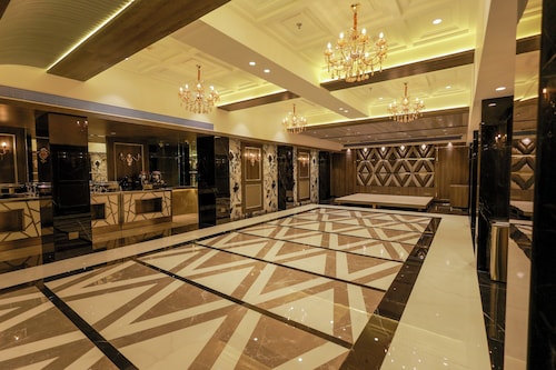Shera Hotels & Banquets - Navi Mumbai 
