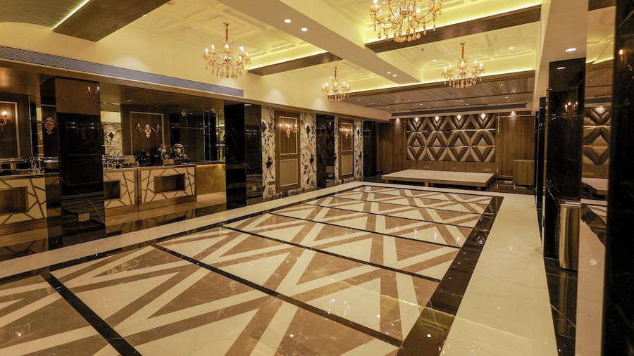 谢拉酒店及宴会 - 新孟买