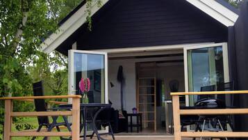 Family Cabin, Sea View | Terrace/patio