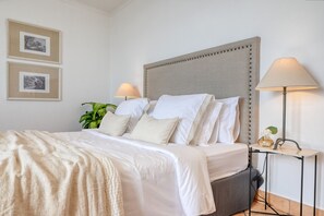 1 sovrum, strykjÀrn/strykbrÀda, gratis wi-fi och sÀngklÀder