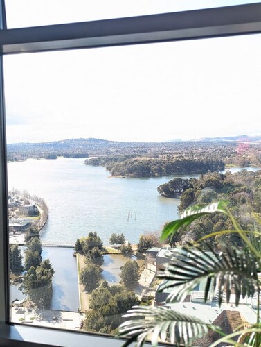 Eagle's Nest ~ 23rd Floor @Belconnen