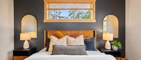 2 slaapkamers, een strijkplank/strijkijzer, gratis wifi, beddengoed