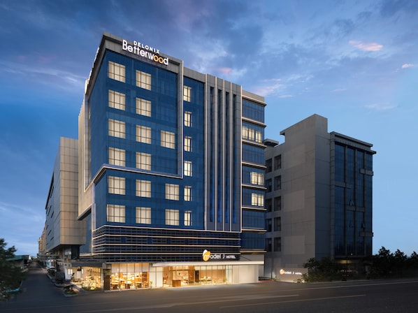 Front of property – evening/night