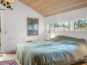 3 bedrooms, internet