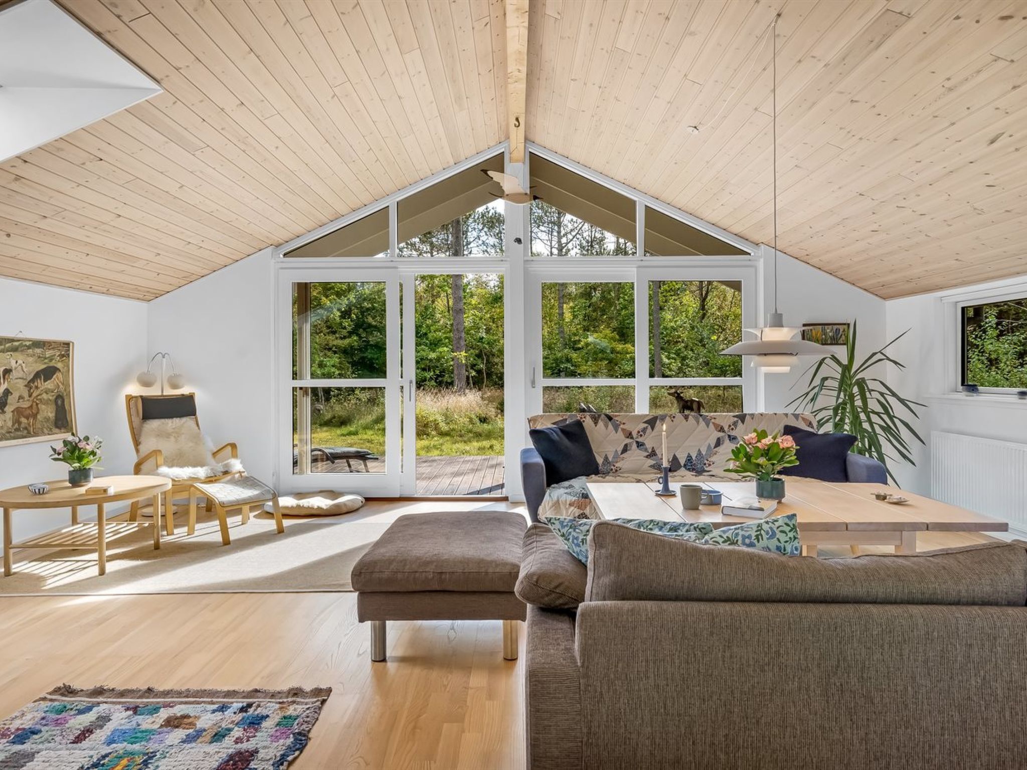 Télévision, cheminée