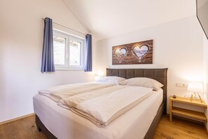 3 室のベッドルーム、WiFi (無料)