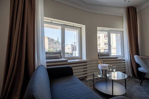 Superior Double or Twin Room | Living area