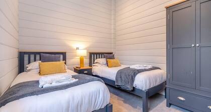1 bedroom accommodation in Snainton Luxury Lodges