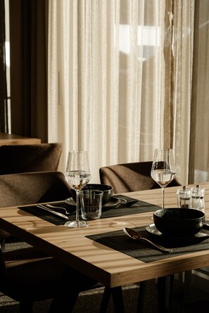 Restaurant - LH Linzerhaus Suites Saalbach – inklusive Jokercard (Saalbach-Hinterglemm)