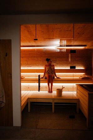 Sauna - LH Linzerhaus Suites Saalbach – inklusive Jokercard (Saalbach-Hinterglemm)
